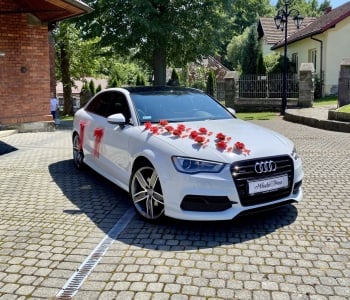 Piękne 300-konne Audi / Duży wybór dekoracji / Odwóz gości /napis LOVE, Samochód, auto do ślubu, limuzyna Biała
