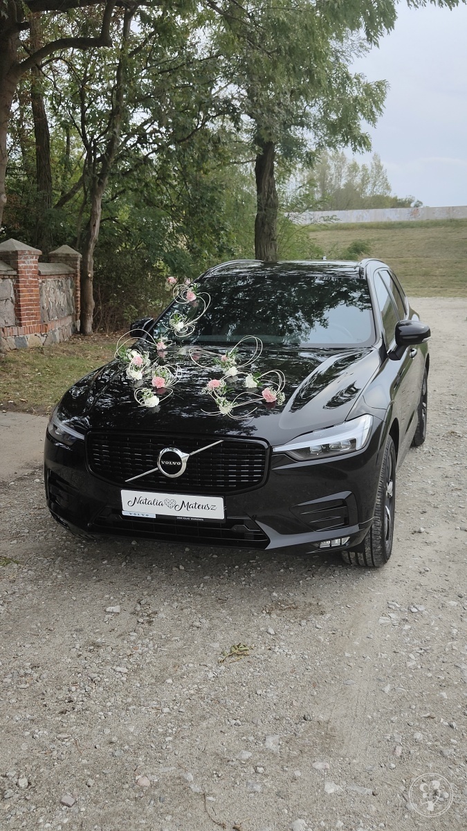 Elegancko do ślubu, Volvo XC60 | Auto do ślubu Turek, wielkopolskie - zdjęcie 1