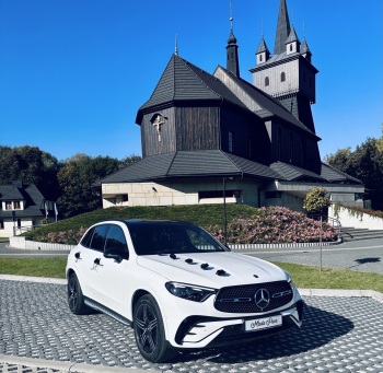 Biały Mercedes GLC Premium Plus | Auto do ślubu Kraków, małopolskie