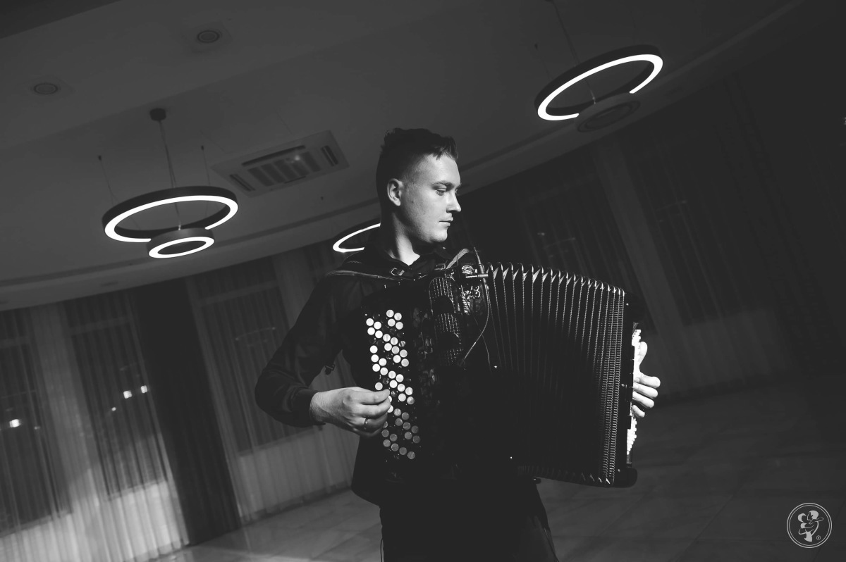 Akordeonista Antek Leszko | Oprawa muzyczna ślubu Siedlce, mazowieckie - zdjęcie 1