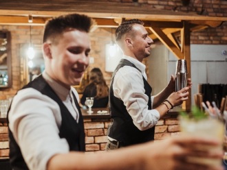 Guzewicz Bar | Barman na wesele Gdynia, pomorskie