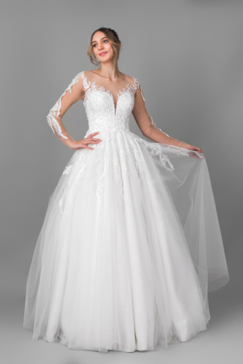 Suknia Ślubna '' BARBI  '' w stylu księżniczki z długimi rękawami. - zdjęcie 1
