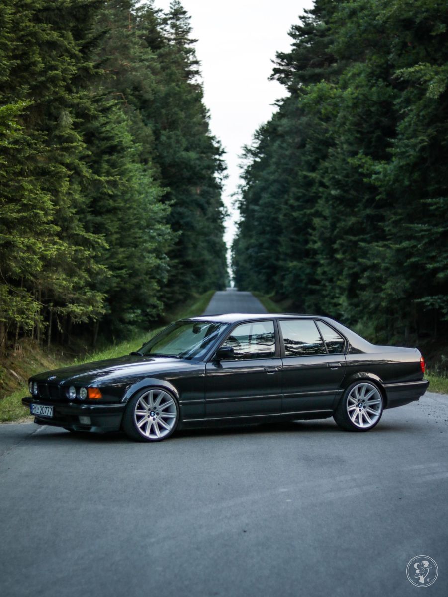 Czarne BMW e32 V8 seria 7 | Auto do ślubu Kolbuszowa, podkarpackie - zdjęcie 1