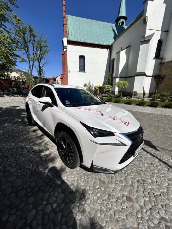 Biały Lexus NX Turbo | Auto do ślubu Wieliczka, małopolskie