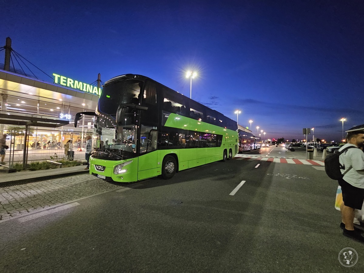 BUZZBus autokary i busy | Wynajem busów Katowice, śląskie - zdjęcie 1