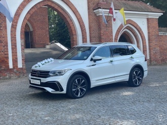 Biały VW Tiguan Allspace R-LINE '22 | Auto do ślubu Warszawa, mazowieckie