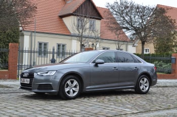 Auto do ślubu / Audi A4 Limousine | Auto do ślubu Poznań, wielkopolskie