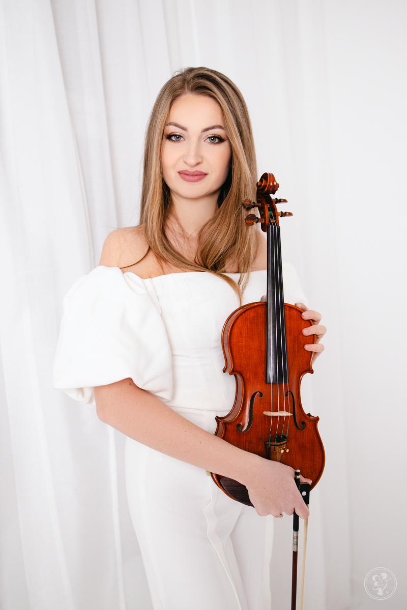 Martyna Ptaszyńska - skrzypce | Oprawa muzyczna ślubu Zielona Góra, lubuskie - zdjęcie 1