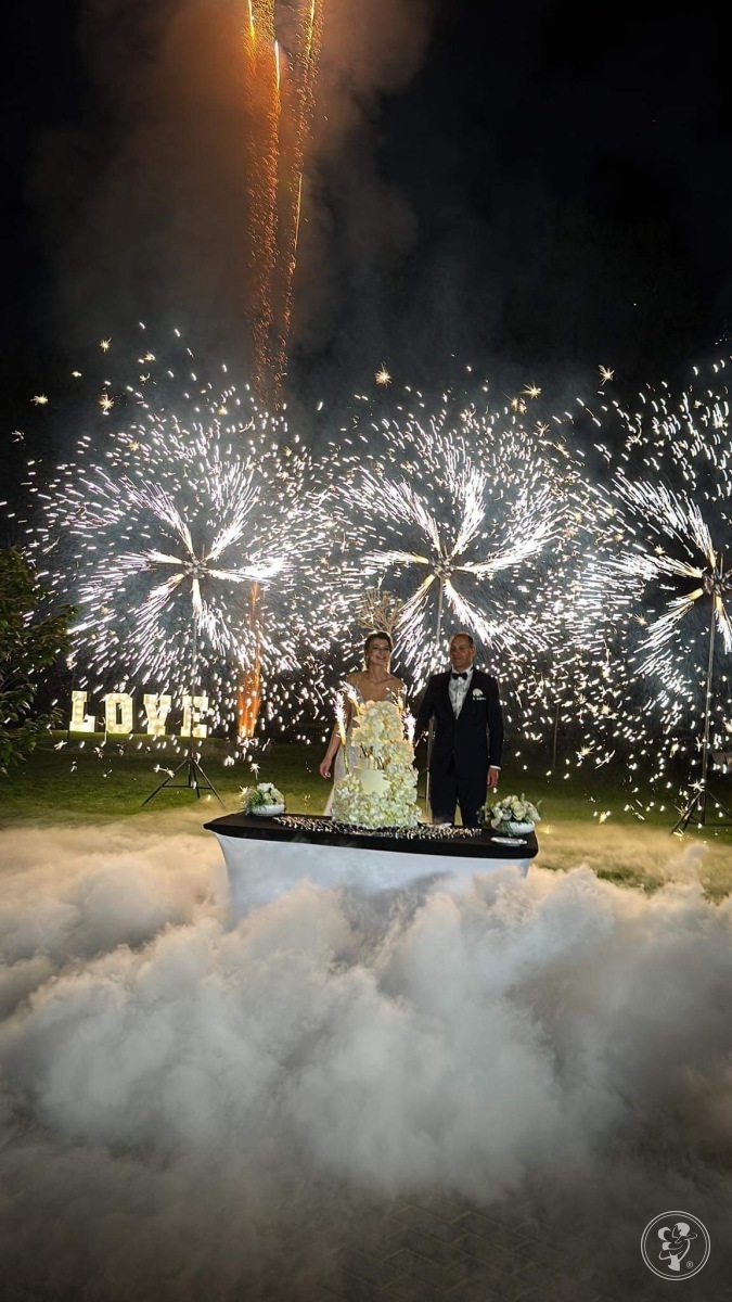 Literkowo oprawa tortu weselnego | Dekoracje ślubne Łomża, podlaskie - zdjęcie 1