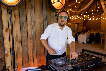 DJ Michał - DJ | Konferansjer | DJ na wesele Warszawa, mazowieckie