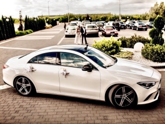 Biały Mercedes CLA | Auto do ślubu Łódź, łódzkie