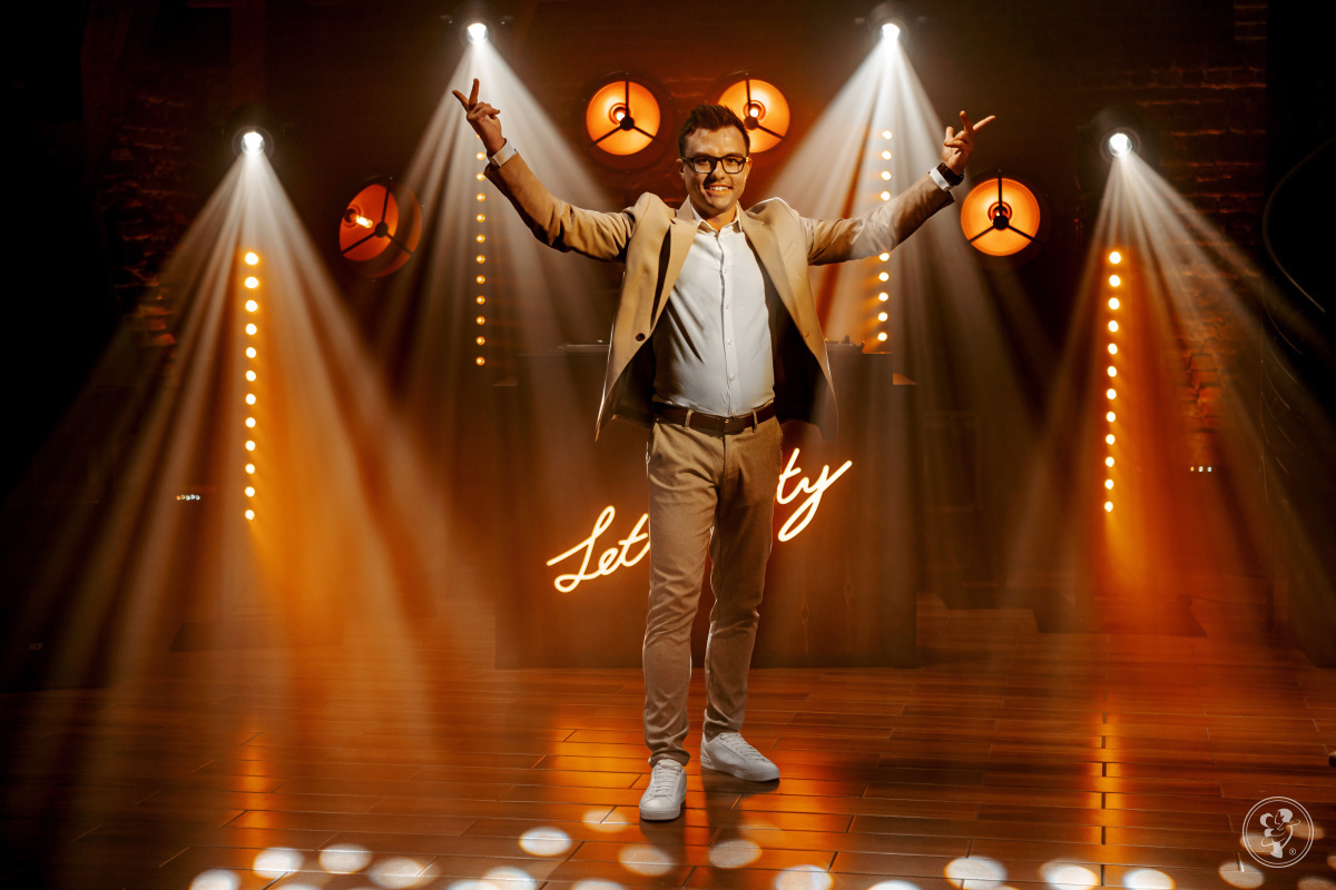 MUSIC TOM Tomasz Wieszczeczyński | DJ na wesele Poznań, wielkopolskie - zdjęcie 1