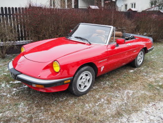 Czerwona Alfa Romeo Spider z 1989r. | Auto do ślubu Warszawa, mazowieckie