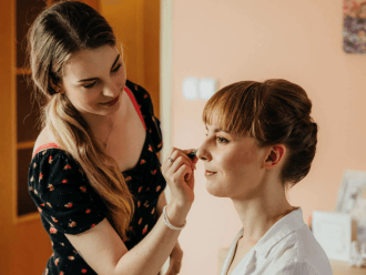 Izabela Naczk Makeup Artist | Uroda, makijaż ślubny Reda, pomorskie