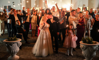 Mocny Punkt Magdalena Rachańska | Fotograf ślubny Łódź, łódzkie