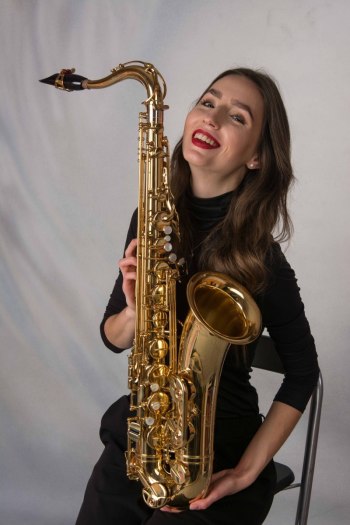 Klaudia Szymkowiak Saksofon | Artysta Łódź, łódzkie