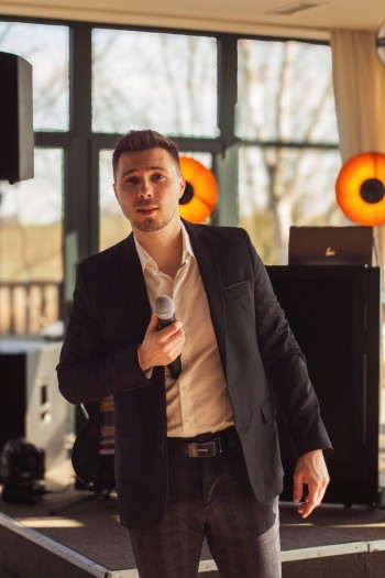 Chrystian Gorczyca Dj Muzyka Eventy | DJ na wesele Lublin, lubelskie