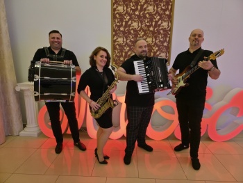 Zespół ISKRA BAND | Zespół muzyczny Płock, mazowieckie