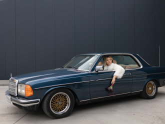 Klasyczny Mercedes w 123 Coupe | Auto do ślubu Harklowa, podkarpackie