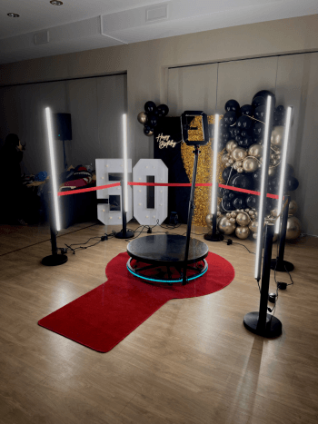 Fotobudka 360 Selfie Mirror | Fotobudka na wesele Białogard, zachodniopomorskie