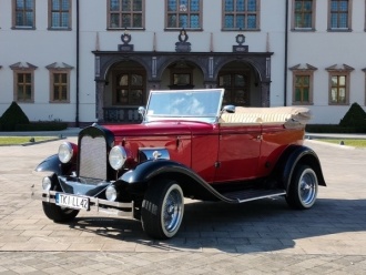 Auto z lat 30 - Ford Model A | Auto do ślubu Kielce, świętokrzyskie