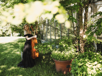 Wiolonczela - Joanna Cello | Oprawa muzyczna ślubu Toruń, kujawsko-pomorskie