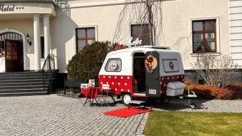 Fotoenka - fotobudka w przyczepie | Fotobudka na wesele Kędzierzyn-Koźle, opolskie