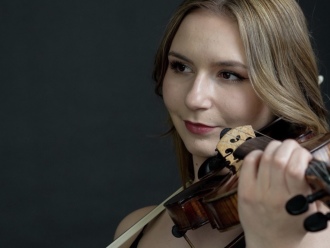 Emilia Golec | skrzypce i wokal | Oprawa muzyczna ślubu Wrocław, dolnośląskie
