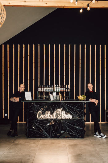 Mobilne Cocktail Bary Piotr Cyran | Barman na wesele Leszno, wielkopolskie