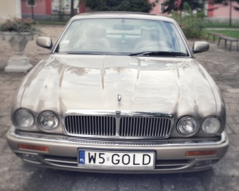 Złoty Jaguar XJ z 1995 roku | Auto do ślubu Warszawa, mazowieckie