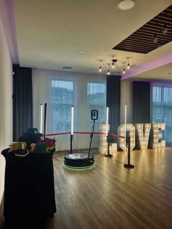 360wspomnienia - Fotobudka 360 | Fotobudka na wesele Brzesko, małopolskie