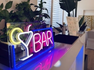 Bar Corner - Obsługa Barmańska | Barman na wesele Kraków, małopolskie