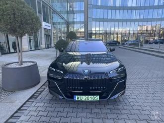 Limuzyna BMW i7 xDrive60 | Auto do ślubu Warszawa, mazowieckie