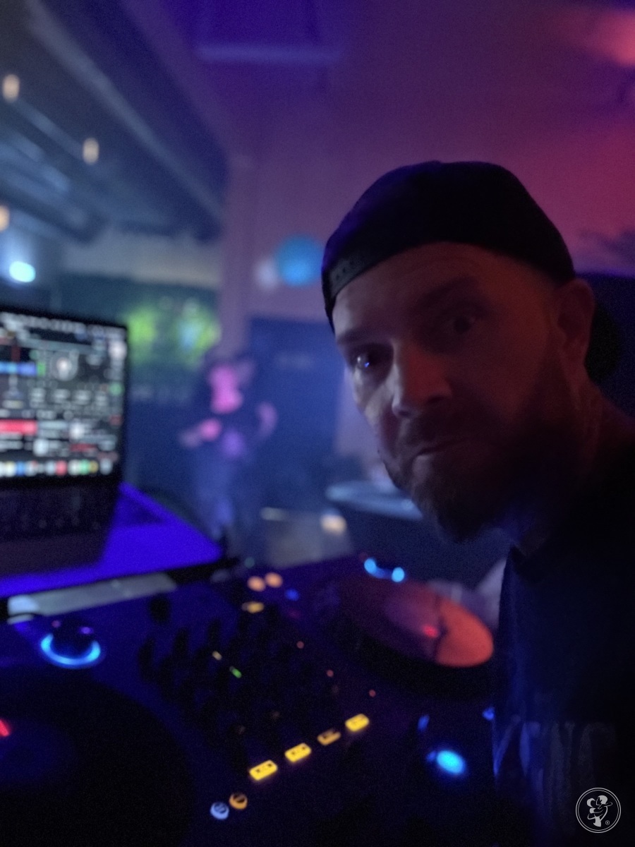 DJ SEBentropia - Sebastian Andruch | DJ na wesele Kołobrzeg, zachodniopomorskie - zdjęcie 1