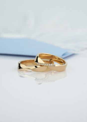 Złote obrączki ślubne wstęgi Mobiusa z diamentami 255 - 1 - zdjęcie 1