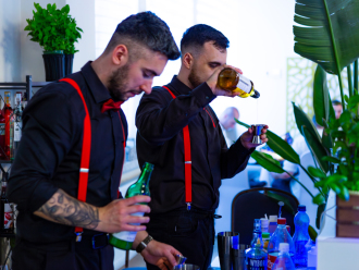 Bar Corner - Obsługa Barmańska | Barman na wesele Kraków, małopolskie