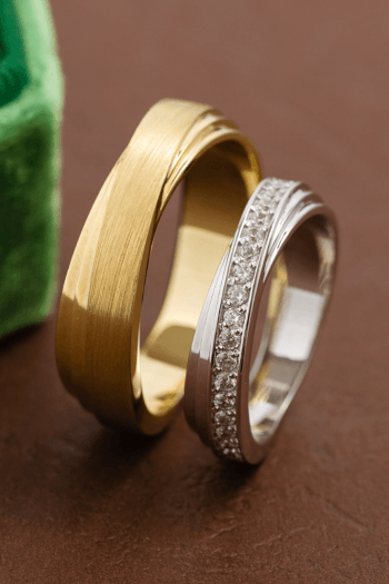 Potrójne obrączki ślubne z diamentami 021 - zdjęcie 1