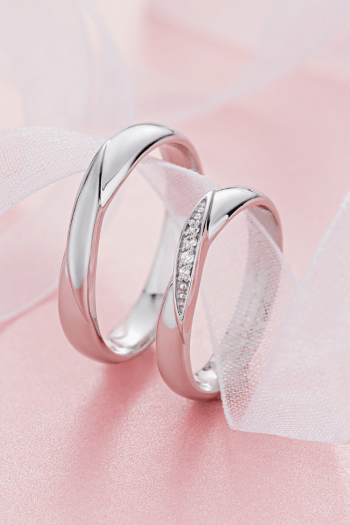 Eleganckie obrączki ślubne z diamentami 15 - zdjęcie 1