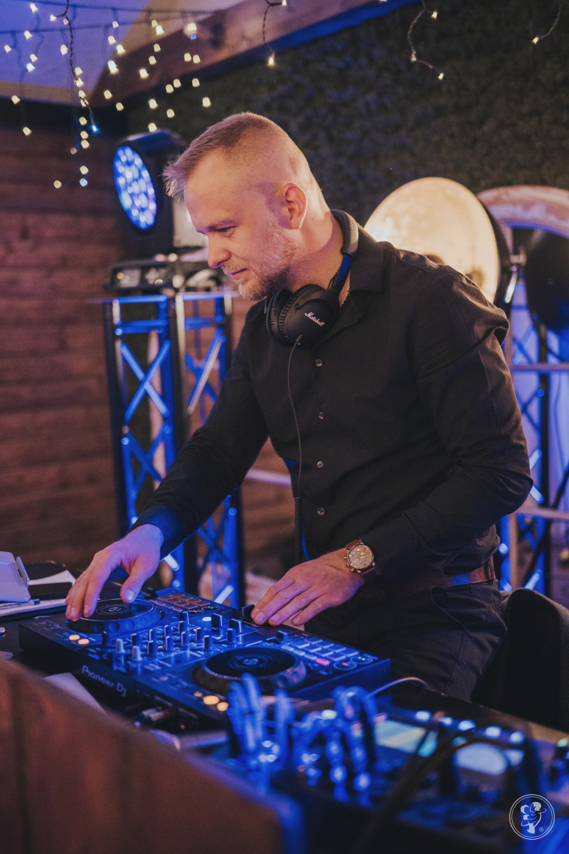 DJ Tomaszewski | DJ na wesele Gorlice, małopolskie