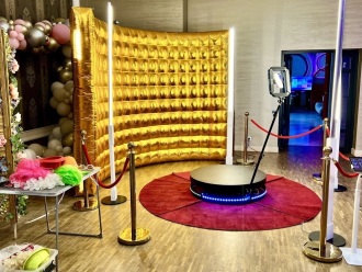 Na okrągło fotobudka 360 | Fotobudka na wesele Olsztyn, warmińsko-mazurskie