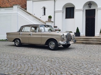 Mercedesy W110 skrzydlak i CLS C219 | Auto do ślubu Łódź, łódzkie