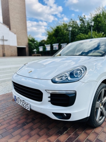 Porsche Cayenne S V8 beżowe skóry | Auto do ślubu Warszawa, mazowieckie