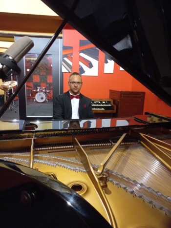Michał Korwin-Gajkowski - pianista | Oprawa muzyczna ślubu Kraków, małopolskie