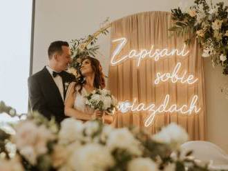 Neony Leszno | Dekoracje światłem Leszno, wielkopolskie