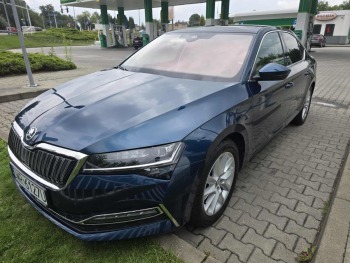Skoda Superb z kierowcą | Auto do ślubu Chorzów, śląskie
