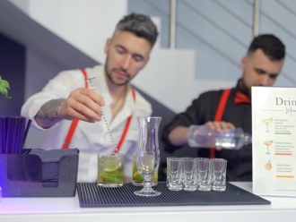 Bar Corner - Obsługa Barmańska | Barman na wesele Kraków, małopolskie