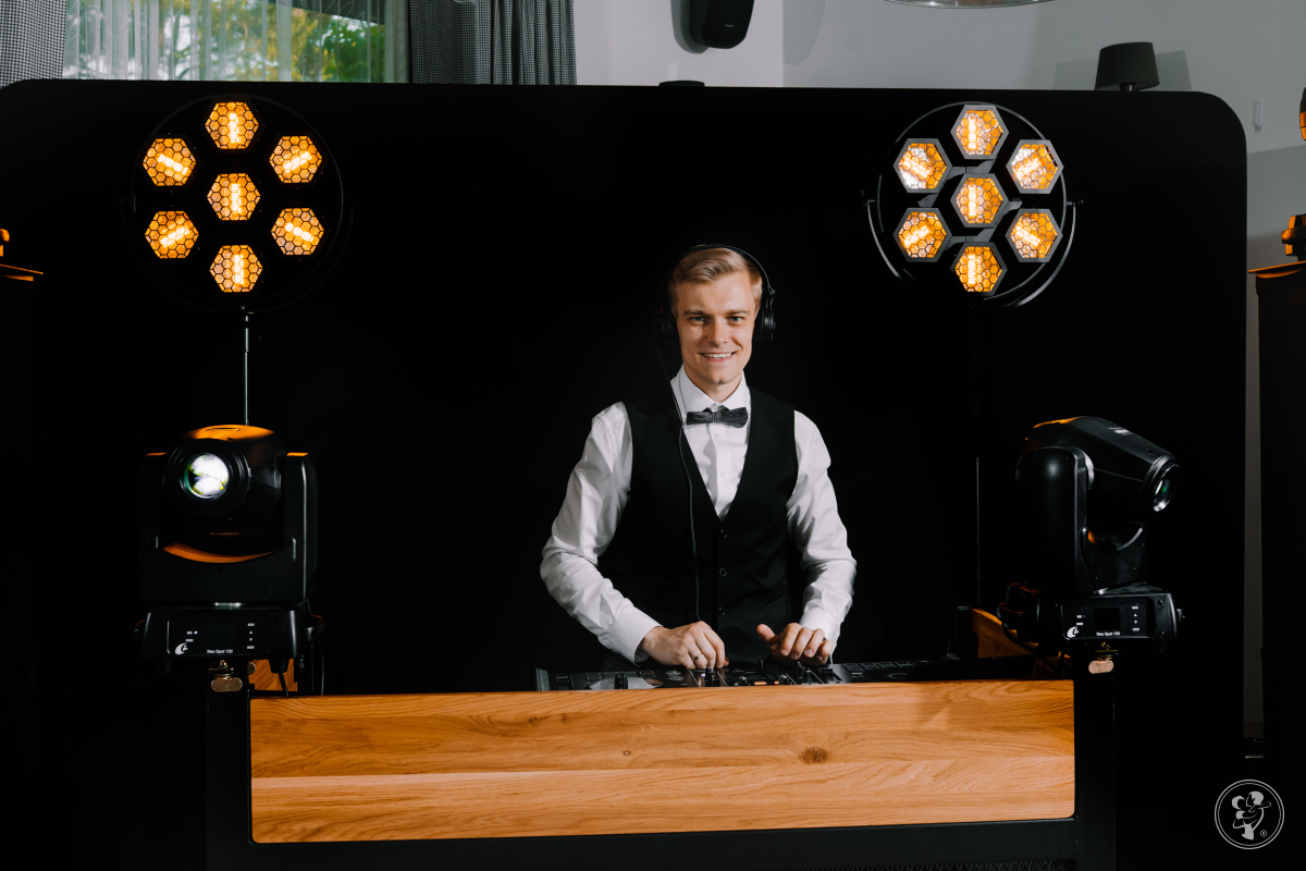 DJ Tomasz Szuwald | DJ na wesele Gliwice, śląskie - zdjęcie 1