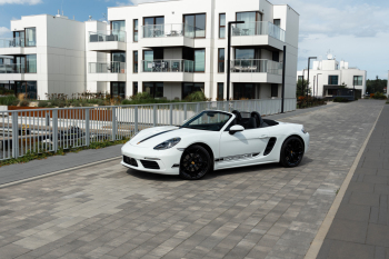 Białe Porsche Boxster 718 | Auto do ślubu Gdańsk, pomorskie