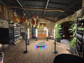 KRĘĆ SIĘ - Fotobudka 360 | Fotobudka na wesele Rzeszów, podkarpackie