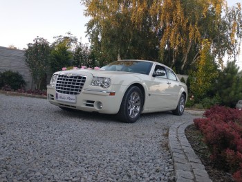 Chrysler 300c Hemi | Auto do ślubu Oława, dolnośląskie